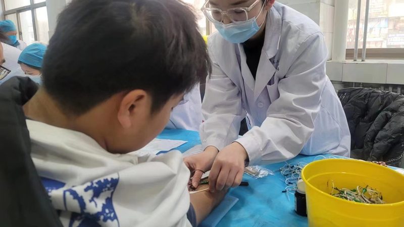 选择体检机构时，要关注其资质和信誉。可参考以下标准：